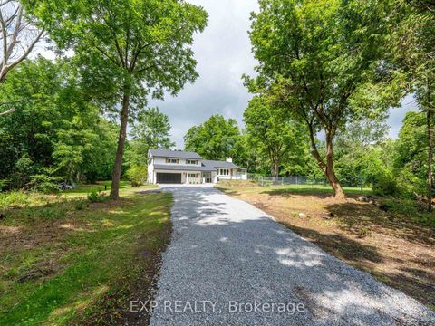 Photo 2 at 12056 Leslie Street, Rural Richmond Hill, Richmond Hill