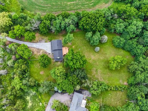 Photo 6 at 12056 Leslie Street, Rural Richmond Hill, Richmond Hill