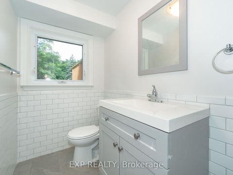 Photo 32 at 12056 Leslie Street, Rural Richmond Hill, Richmond Hill