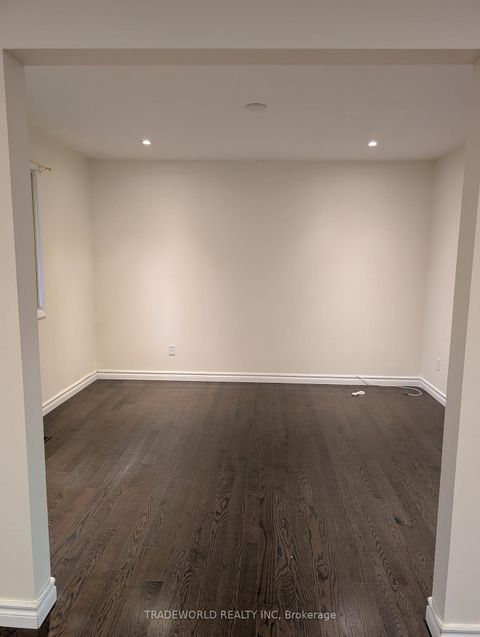 Photo 21 at 7 Fluellen Drive, L'Amoreaux, Toronto