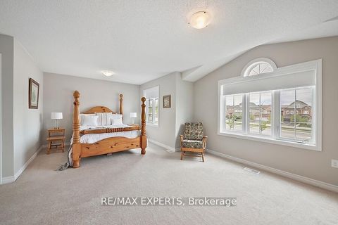 Photo 9 at 2104 Galloway Street, Alcona, Innisfil