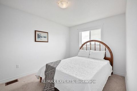 Photo 15 at 2104 Galloway Street, Alcona, Innisfil