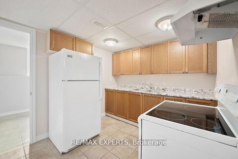 Photo 18 at 2104 Galloway Street, Alcona, Innisfil