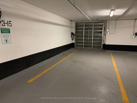 Photo 42 at 4802 - 1 Concord Cityplace Way, Waterfront Communities C1, Toronto