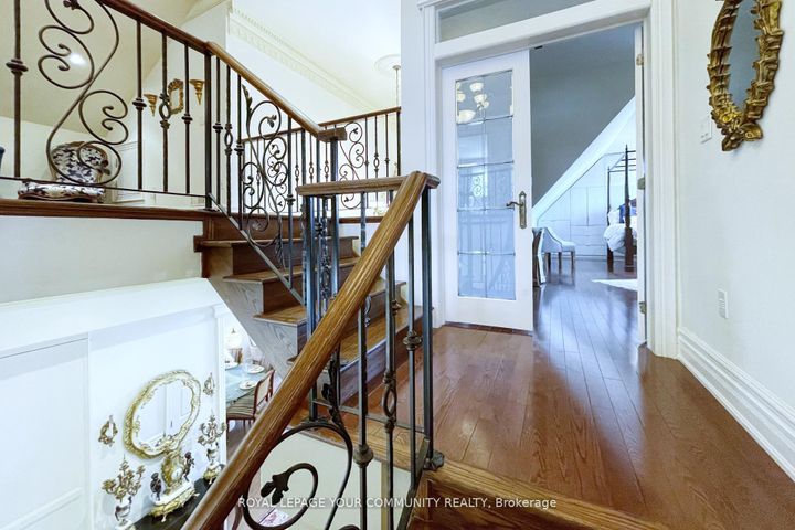 Photo 27 at 95 Naughton Drive, Westbrook, Richmond Hill