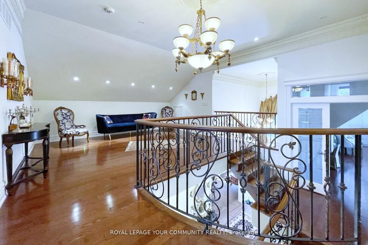 Photo 31 at 95 Naughton Drive, Westbrook, Richmond Hill