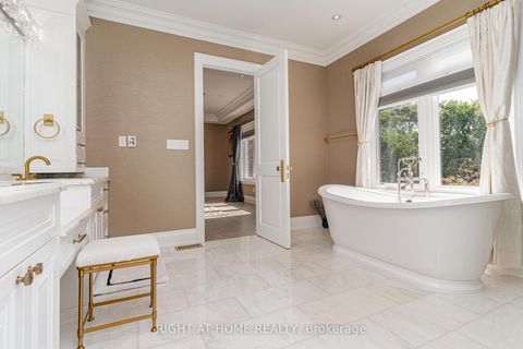 Photo 24 at 377 Brooke Avenue, Nortown, Toronto