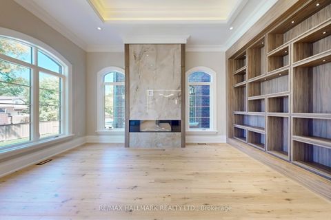 Photo 7 at 150 Olde Bayview Avenue, Oak Ridges Lake Wilcox, Richmond Hill