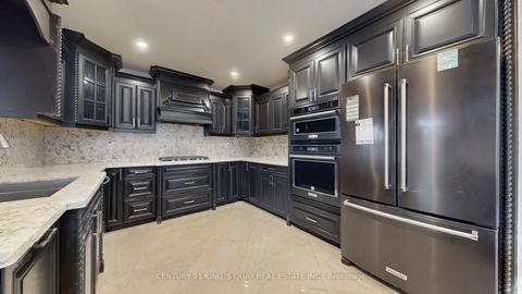 Photo 10 at 39 Hoptree Avenue, Rouge E11, Toronto