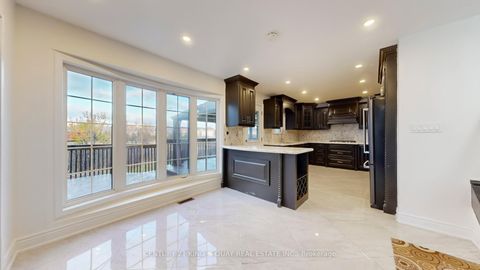 Photo 13 at 39 Hoptree Avenue, Rouge E11, Toronto