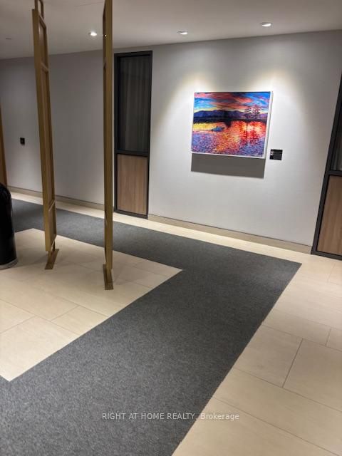 Photo 4 at C0511 - 8 Beverley Glen Boulevard, Beverley Glen, Vaughan