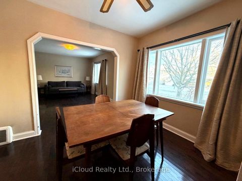 Photo 3 at 36 Fairwood Crescent, West Hill, Toronto