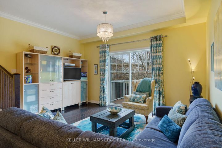 Photo 9 at 46 - 337 Beach Boulevard, Hamilton Beach, Hamilton