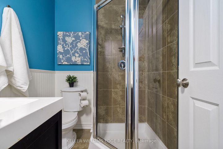 Photo 24 at 46 - 337 Beach Boulevard, Hamilton Beach, Hamilton