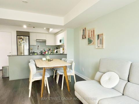 Photo 2 at 5 - 150 Flemington Road, Glen Park, Toronto