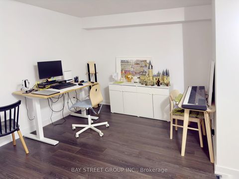 Photo 7 at 5 - 150 Flemington Road, Glen Park, Toronto