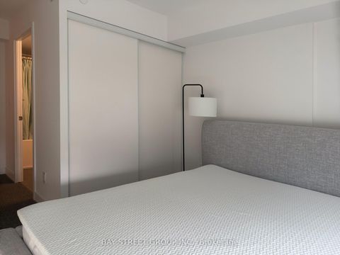 Photo 10 at 5 - 150 Flemington Road, Glen Park, Toronto