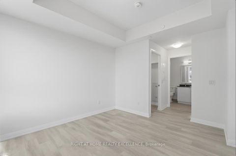 Photo 13 at 1824 - 3270 SHEPPARD Avenue E, Sullivan, Toronto