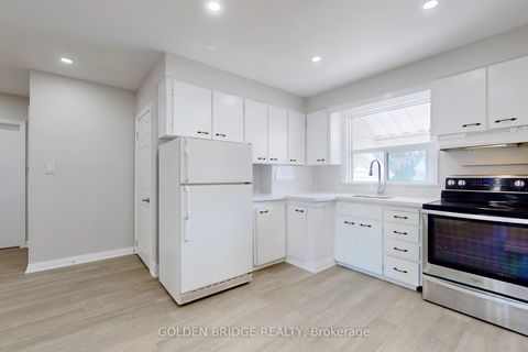 Photo 5 at 438 Centre Street E, Crosby, Richmond Hill