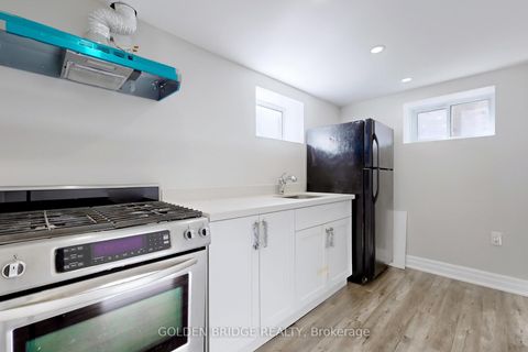 Photo 19 at 438 Centre Street E, Crosby, Richmond Hill