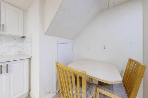 Photo 24 at 438 Centre Street E, Crosby, Richmond Hill