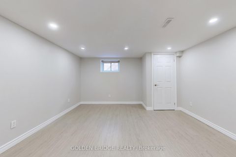 Photo 26 at 438 Centre Street E, Crosby, Richmond Hill