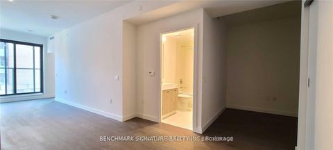 Photo 2 at 615 - 2A Church Street, Waterfront Communities C8, Toronto