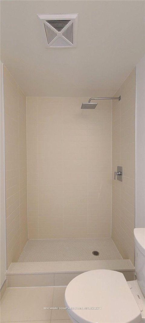 Photo 18 at 615 - 2A Church Street, Waterfront Communities C8, Toronto