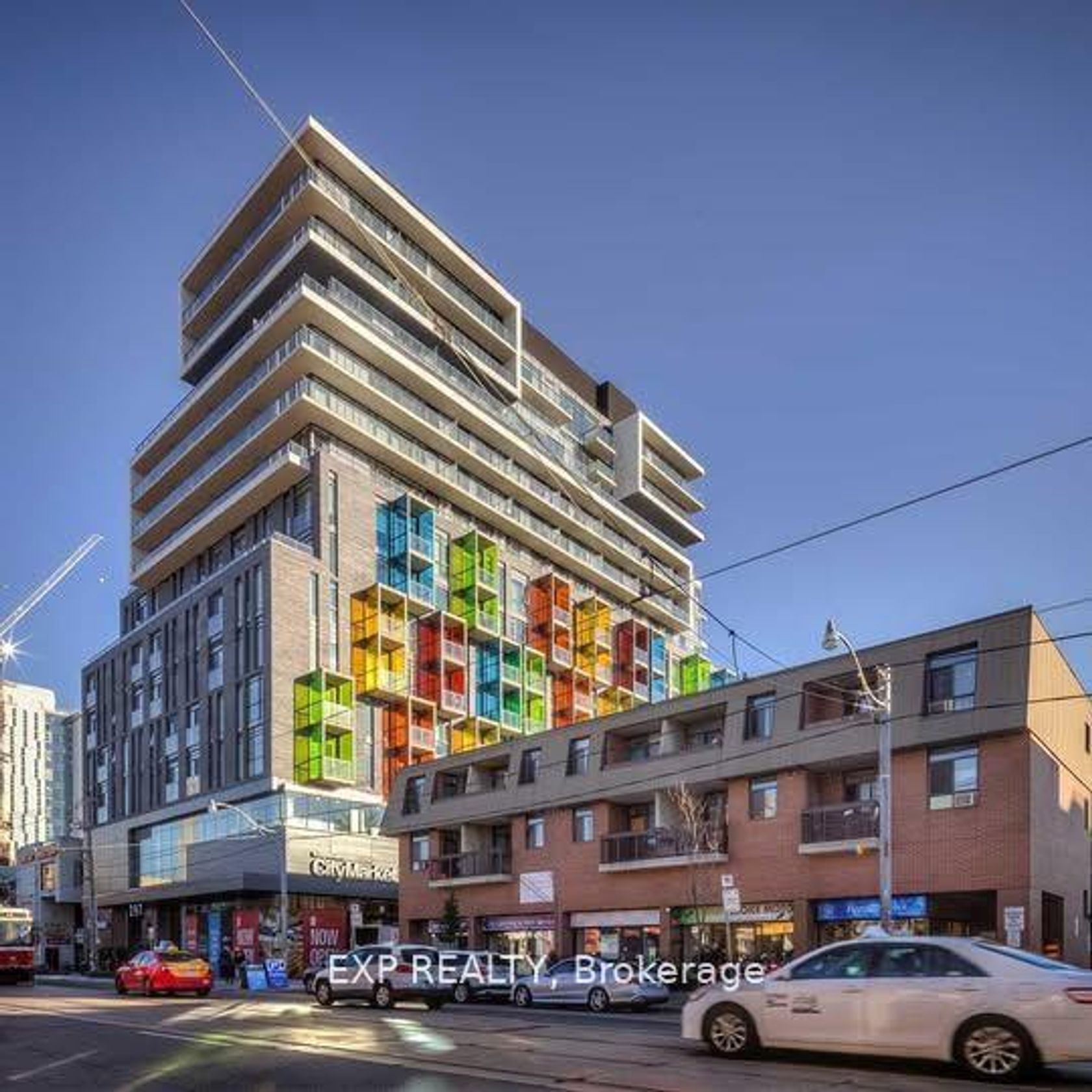 608 - 297 College Street, Chinatown, Toronto 