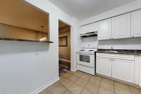 Photo 8 at 195 Milestone Crescent, Aurora Village, Aurora