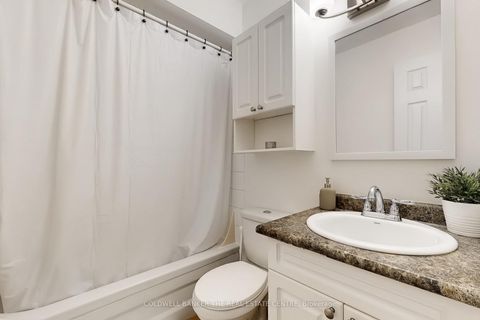 Photo 19 at 195 Milestone Crescent, Aurora Village, Aurora