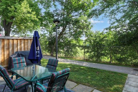 Photo 32 at 195 Milestone Crescent, Aurora Village, Aurora