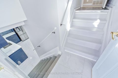 Photo 24 at 85 Thorncliffe Street, Donevan, Oshawa