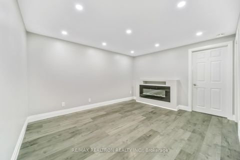 Photo 27 at 85 Thorncliffe Street, Donevan, Oshawa