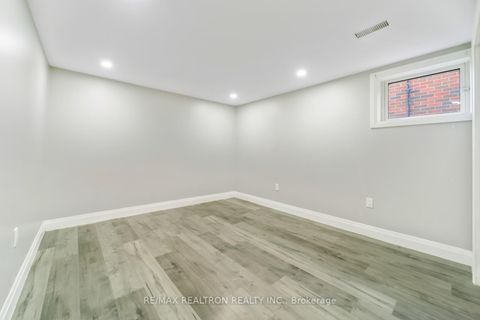 Photo 29 at 85 Thorncliffe Street, Donevan, Oshawa