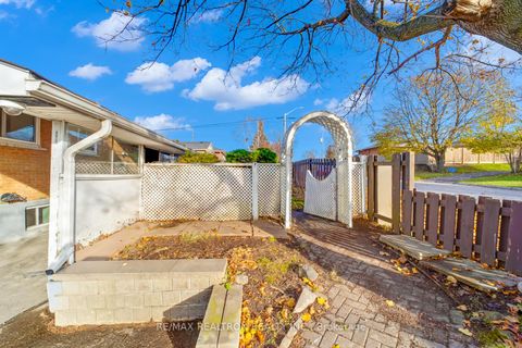 Photo 37 at 85 Thorncliffe Street, Donevan, Oshawa