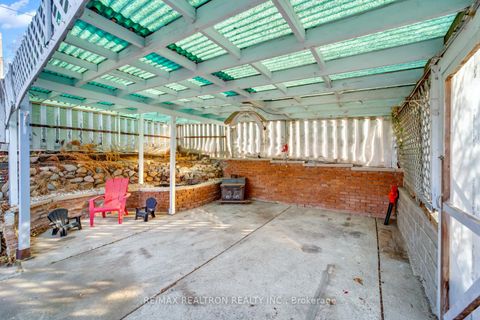 Photo 41 at 85 Thorncliffe Street, Donevan, Oshawa