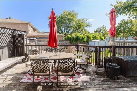 Photo 35 at 147 Pentland Crescent, Maple, Vaughan