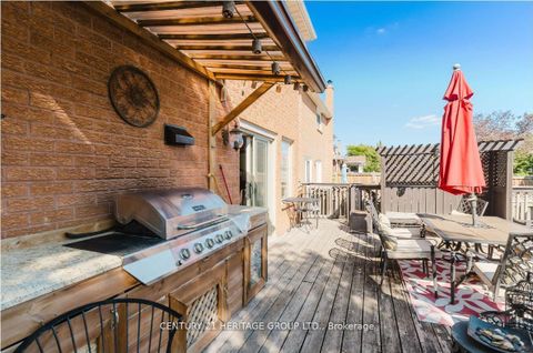 Photo 38 at 147 Pentland Crescent, Maple, Vaughan