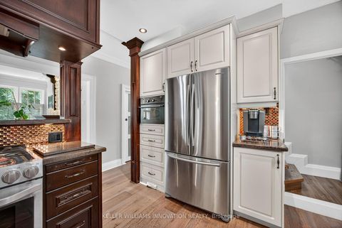 Photo 15 at 108 Owen Street, City Centre, Barrie