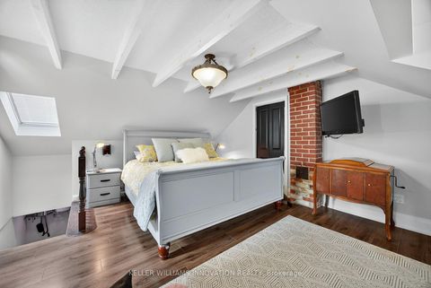 Photo 21 at 108 Owen Street, City Centre, Barrie