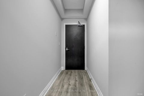 Photo 3 at 1611 - 3600 Highway 7 Avenue, Vaughan Corporate Centre, Vaughan