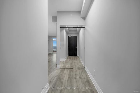 Photo 4 at 1611 - 3600 Highway 7 Avenue, Vaughan Corporate Centre, Vaughan