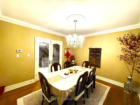 Photo 5 at 17 Dunvegan Drive, South Richvale, Richmond Hill