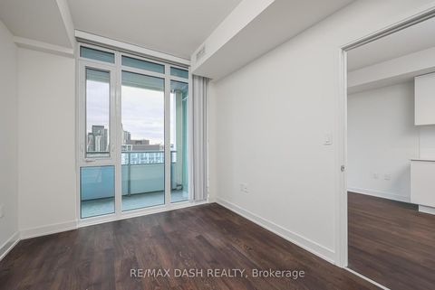 Photo 19 at 1508W - 27 Bathurst Street, Waterfront Communities C1, Toronto