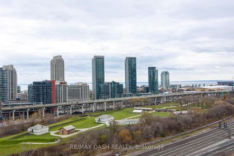 Photo 23 at 1508W - 27 Bathurst Street, Waterfront Communities C1, Toronto