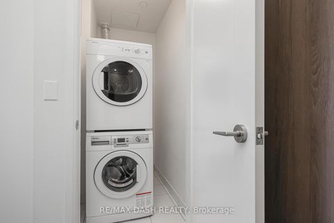 Photo 27 at 1508W - 27 Bathurst Street, Waterfront Communities C1, Toronto