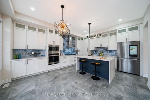 Photo 11 at 3444 Mosley Gate, OA Rural Oakville, Oakville