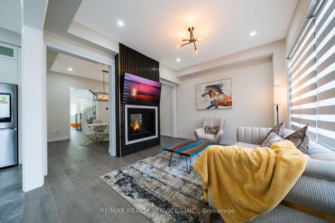 Photo 18 at 3444 Mosley Gate, OA Rural Oakville, Oakville