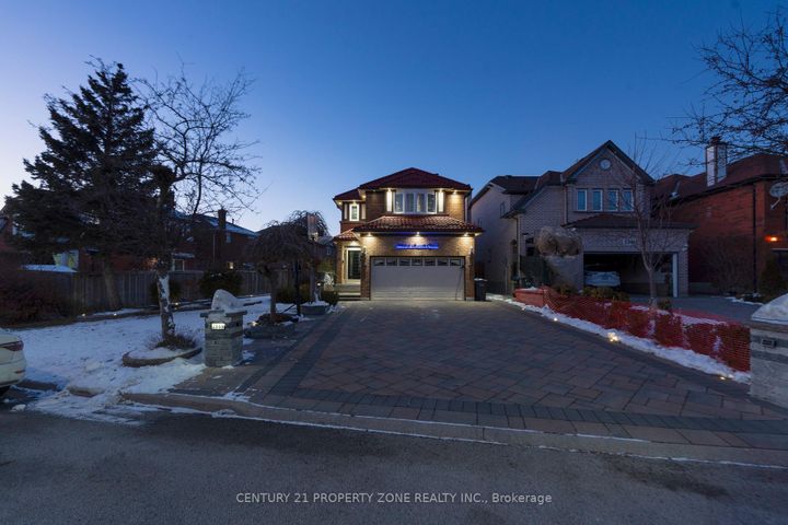 Photo 0 at 2565 Scarth Court, Central Erin Mills, Mississauga